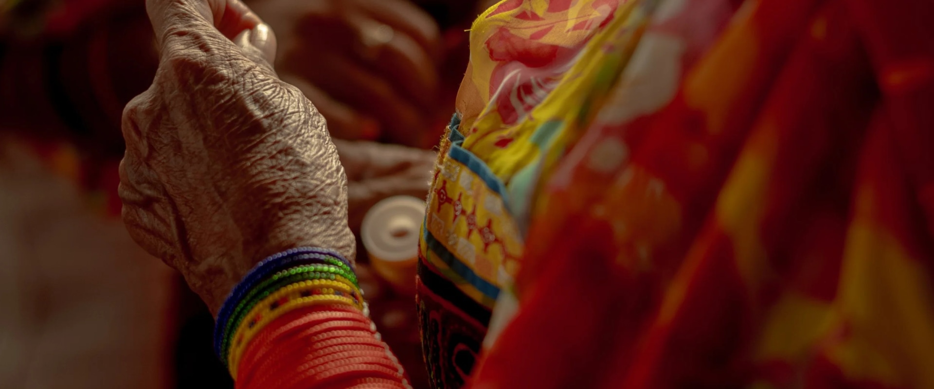 The Collaborative World of Artisans in Panama City, Florida: A Closer Look at the Power of Collaboration